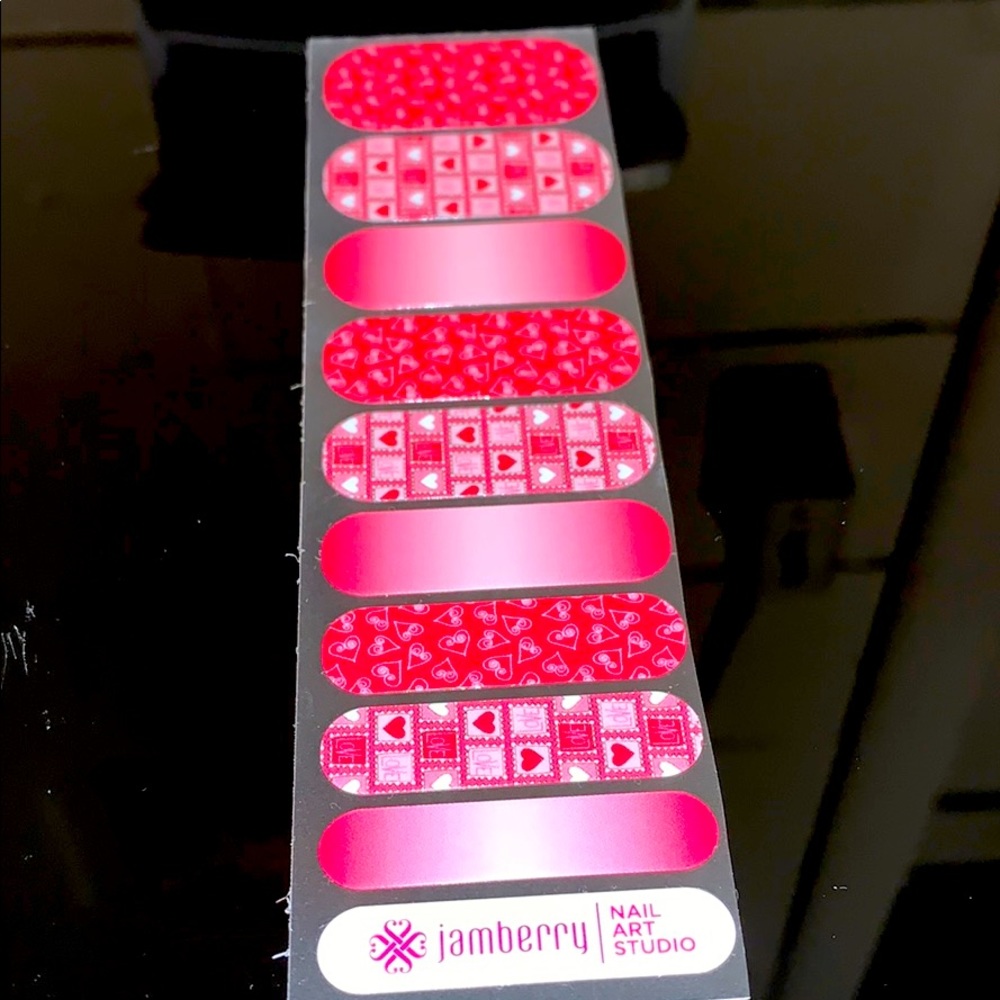 🌺 3/$6 Jamberry Nail Wraps-Half Sheet- Adult